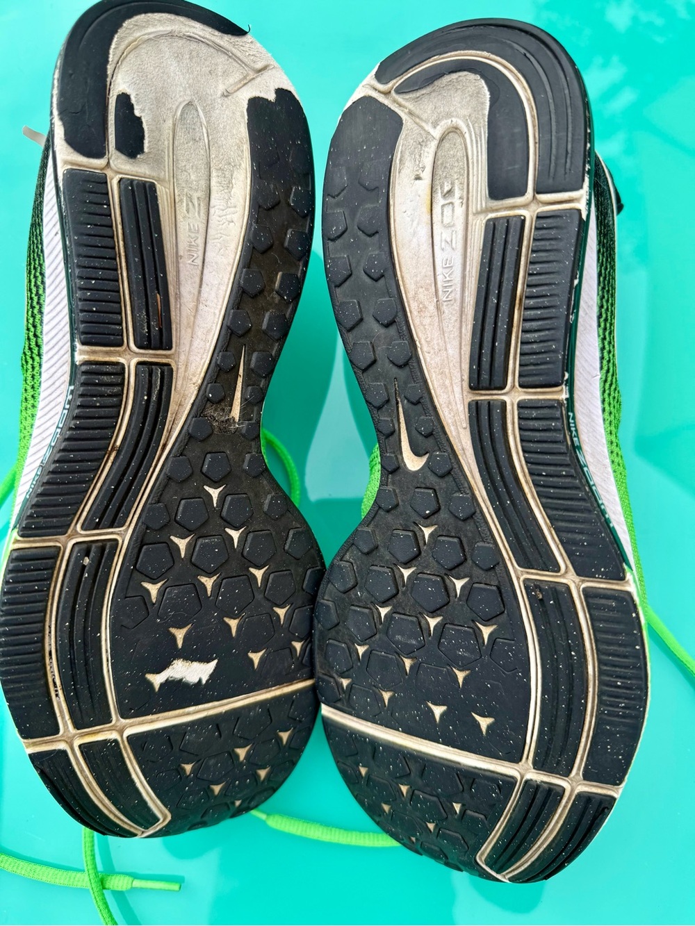 Nike Bright Green Lightweight Running Shoes - Picture 6 of 6
